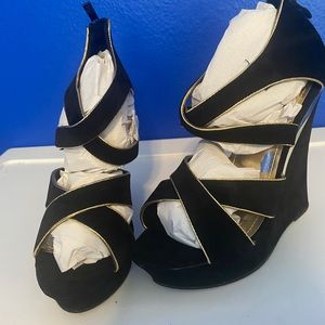 Black size 9 womens Tanya Wedge Heels